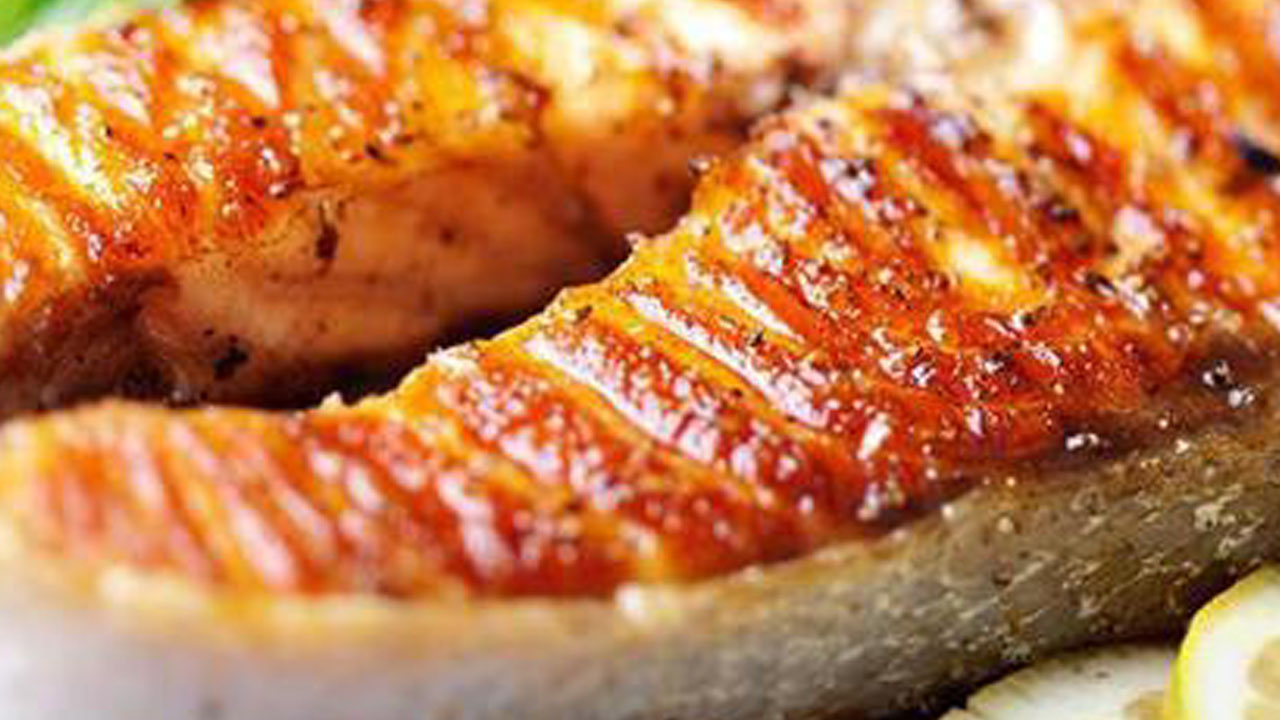 Foto - Tadı akıllara zarar! Somonun böyle piştiğini kimse bilmiyor