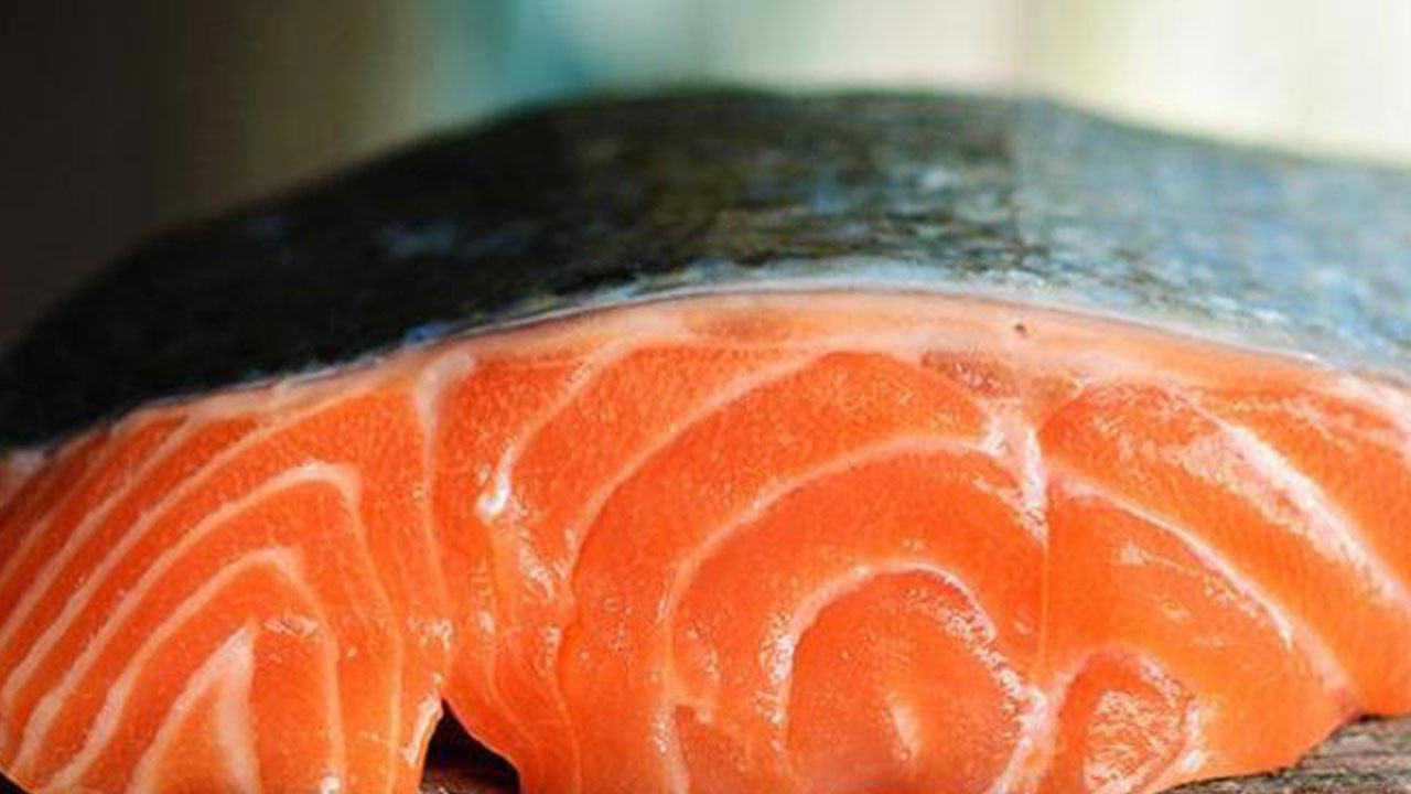 Foto - Tadı akıllara zarar! Somonun böyle piştiğini kimse bilmiyor