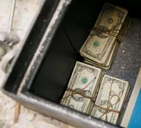 Tadilat yaptığı mutfağından çıkan şoke etti