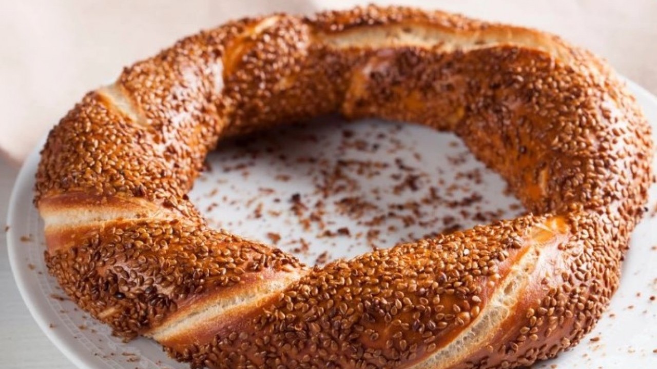 Foto - Tadına bakan bir daha unutamayacak! İşte ev yapımı çıtır simit tarifi