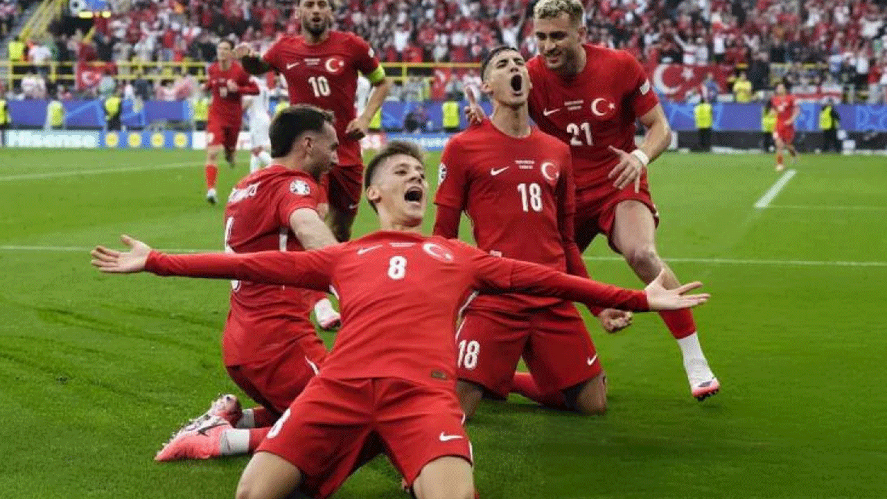 Foto - Diğerlerine fark attı! İşte Google'da en çok aranan kelimeler!