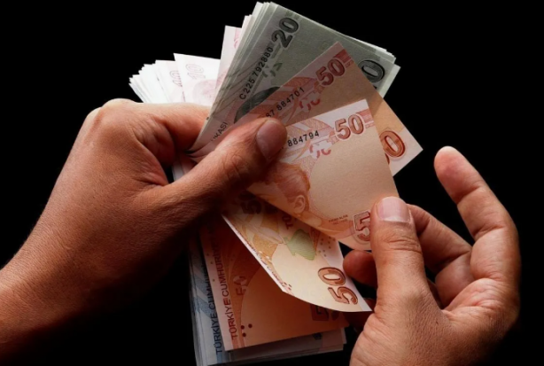 Foto - Tahminleri hep çıkan isim yeni asgari ücreti Türkiye'ye duyurdu! Eğer yapılırsa tarihi bir zam olacak