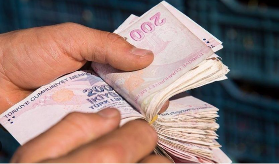 Foto - Tahminleri hep tutan isim yeni asgari ücreti Türkiye'ye ilan etti: Temmuz'da o rakamı görecek