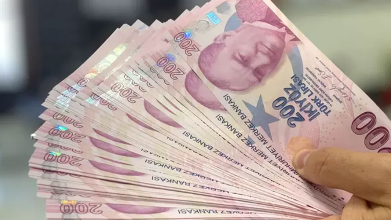 Foto - Tahminlerinde asla yanılmayan isim sessizliğini bozdu: Emeklilere 16 bin 403 lira verilecek