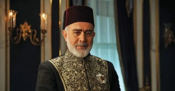 Foto - "Tahsin Paşa" rolüyle hafızalara kazınmıştı! AK Partili vekil öyle bir paylaşım yaptı ki, apar topar silmek zorunda kaldı 