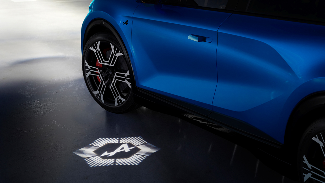 Foto - "Takım Elbiseli Yarış Otomobili" 2026’da Türkiye’de! Alpine A390’ın dünya lansmanı yapıldı! İşte özellikleri