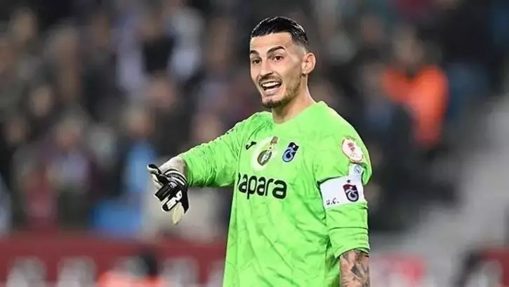 Foto - Takımdaki geleceği tartışılıyordu! Trabzonspor’un Uğurcan Çakır hamlesi gündeme oturdu 