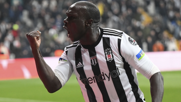 Foto - Takımı satanı siz de satmalısınız! Taraftarlardan peş peşe yorumlar.... Sosyal medya yıkılıyor!