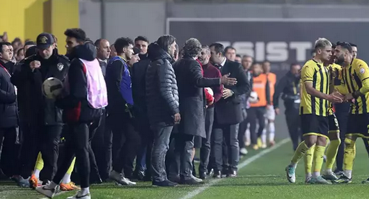 Takımını sahadan çeken başkan bakın ne dedi: Şok olacaksınız! İnadını sürdürüyor! 