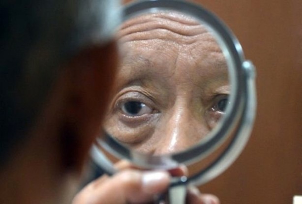 Foto - Takma göz nasıl yapılıyor, görmüş müydünüz?