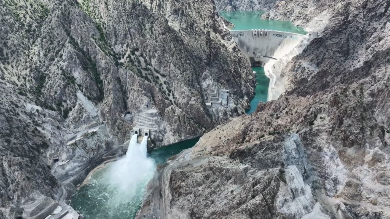 Foto - Takoz olmasalardı 7 yıl erken bitecekti! Muhaliflerin karşı çıktığı projede rekor