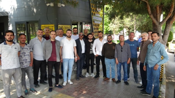 Foto - Taksici 5 yerinden bıçaklandı, meslektaşları kontak kapattı! 'Çalışmıyoruz'