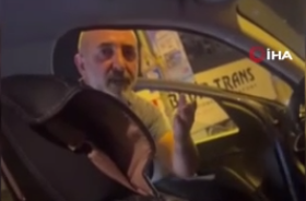 Foto - Taksiciden ahlaksız teklif! Trafikten men edin şunu