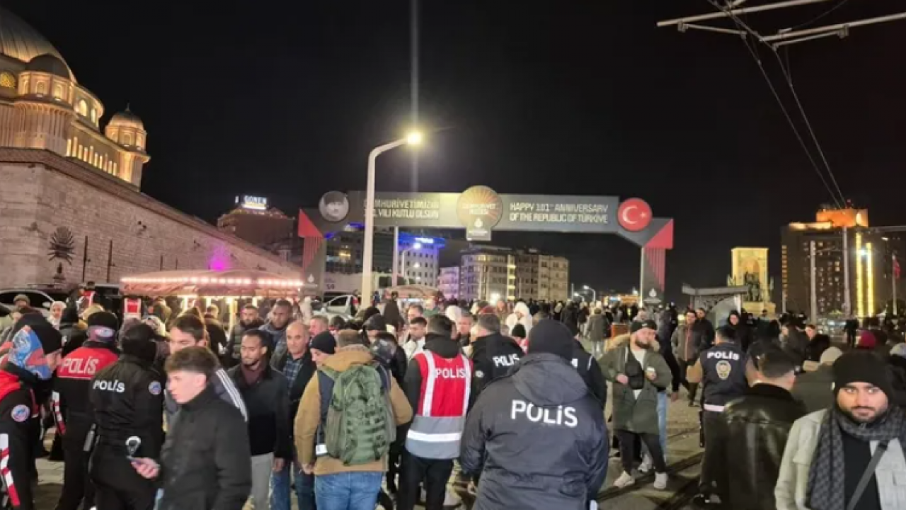 Taksim’de adım atacak yer kalmadı! Eğlence mi eziyet mi? 10 bin göz her yerde
