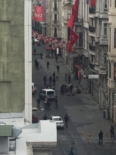 Foto - Taksim'deki saldırıdan ilk kareler