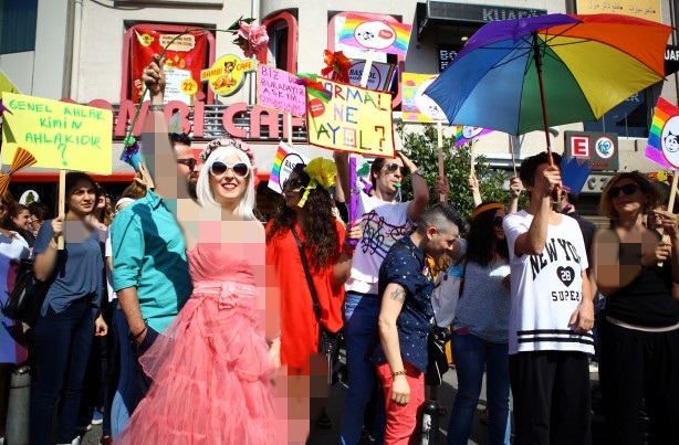 Foto - Taksim'deki ürküten yürüyüşten kareler