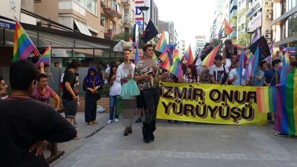 Foto - Taksim'deki ürküten yürüyüşten kareler