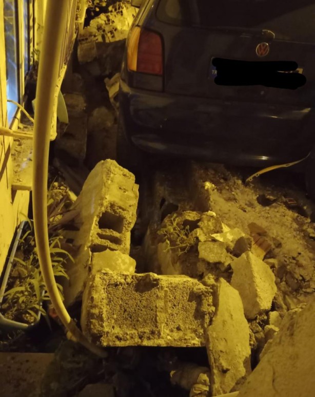 Foto - Taksiyi taradılar! Şoför öldü, yolcular yaralandı