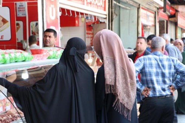 Foto - Talep resmen patladı! Metrelerce kuyruk oluştu
