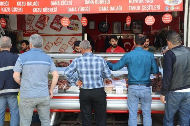 Foto - Talep resmen patladı! Metrelerce kuyruk oluştu