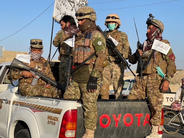 Foto - Afganistan’ın kaderini etkileyecek gelişme! Taliban'a teklifini ilan etti