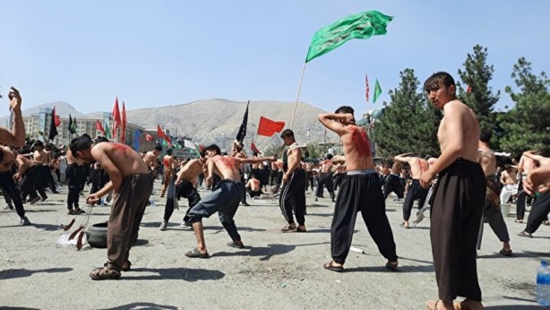 Foto - Taliban kontrolündeki Afganistan'da Kerbela şehitleri için tören düzenledi