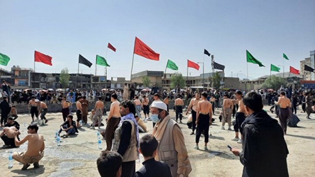 Foto - Taliban kontrolündeki Afganistan'da Kerbela şehitleri için tören düzenledi