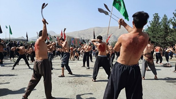 Foto - Taliban kontrolündeki Afganistan'da Kerbela şehitleri için tören düzenledi