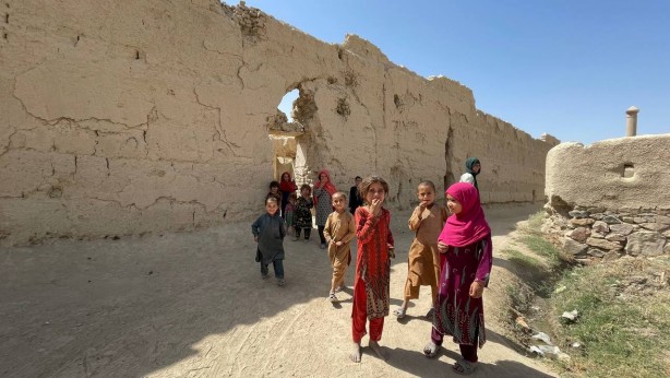 Foto - Taliban nasıl kuruldu? Dünya medyasında ilk kez… ‘Bir din alimi yanıma gelerek…’