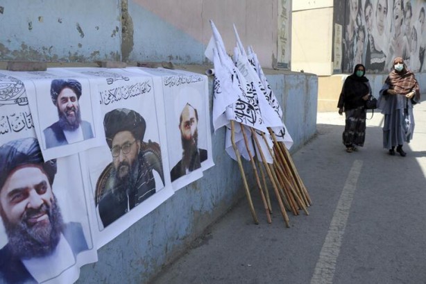 Foto - Taliban’dan kaçanlara utanç verici öneri! Dünya bu milyarderi konuşuyor