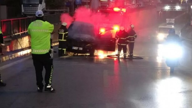 Foto - Talihsizlik mi ihmal mi? Aldığı arabada hayatının şokunu yaşadı