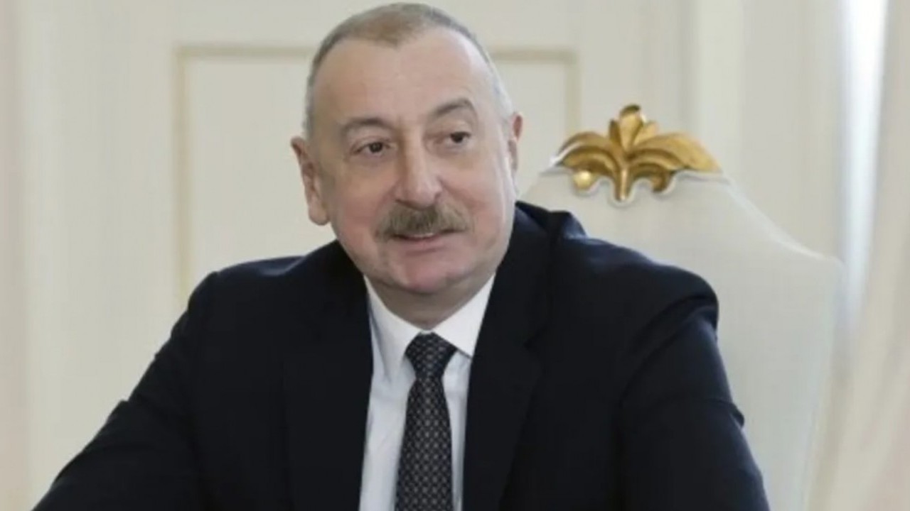 Foto - Talimatı Trump mı verdi? Aliyev'den 2 milyon dolarlık imza