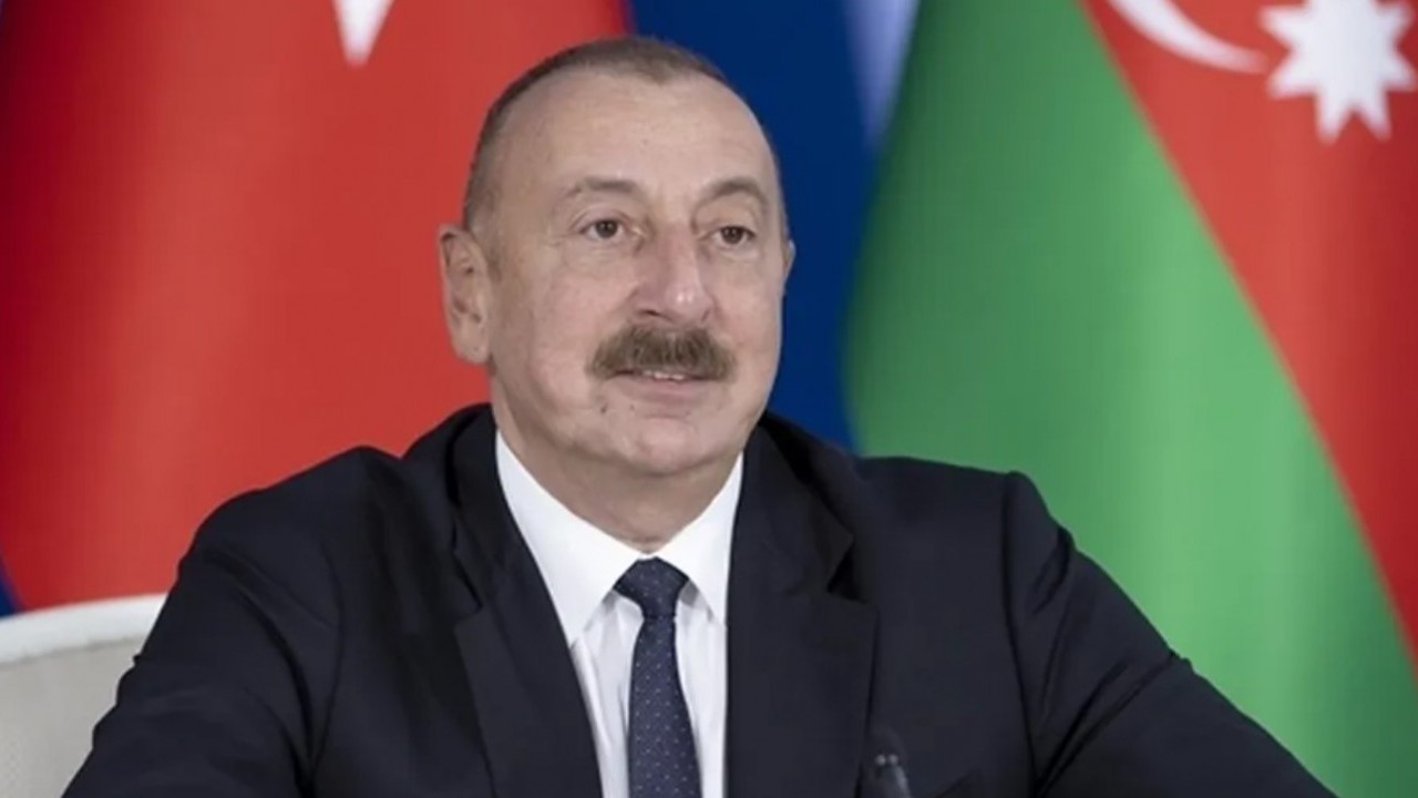 Foto - Talimatı Trump mı verdi? Aliyev'den 2 milyon dolarlık imza