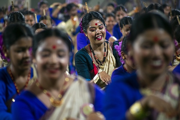 Foto - Tam 11 bin kişi toplandı! Hindistan’da ilginç bir rekor kırıldı