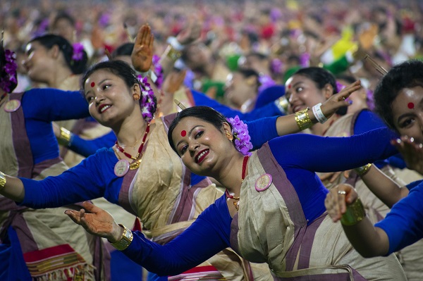 Foto - Tam 11 bin kişi toplandı! Hindistan’da ilginç bir rekor kırıldı