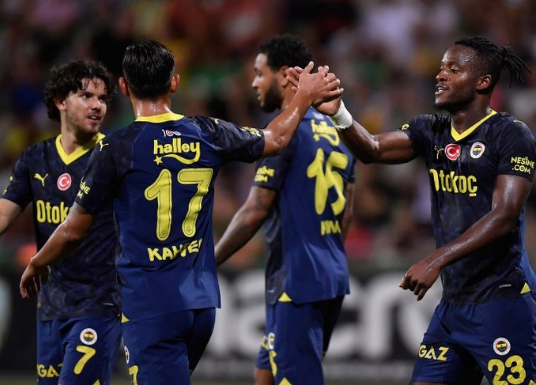 Foto - Tam 11 milyon Euro teklif: Yeni yıldızı oluyor! İsmail Kartal'ın hamlesi: Saha dolup taşacak!