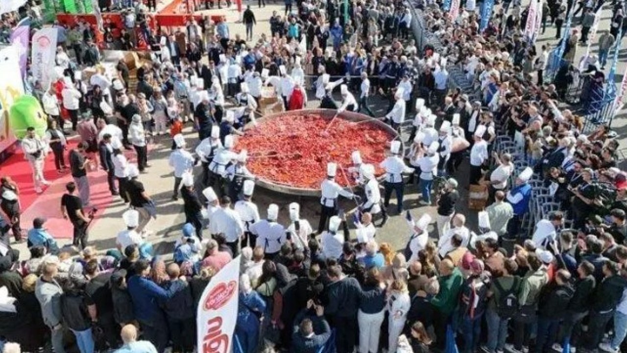 Foto - Tam 1930 kilo ağırlığında: Afyon'da dünya rekoru kırıldı!