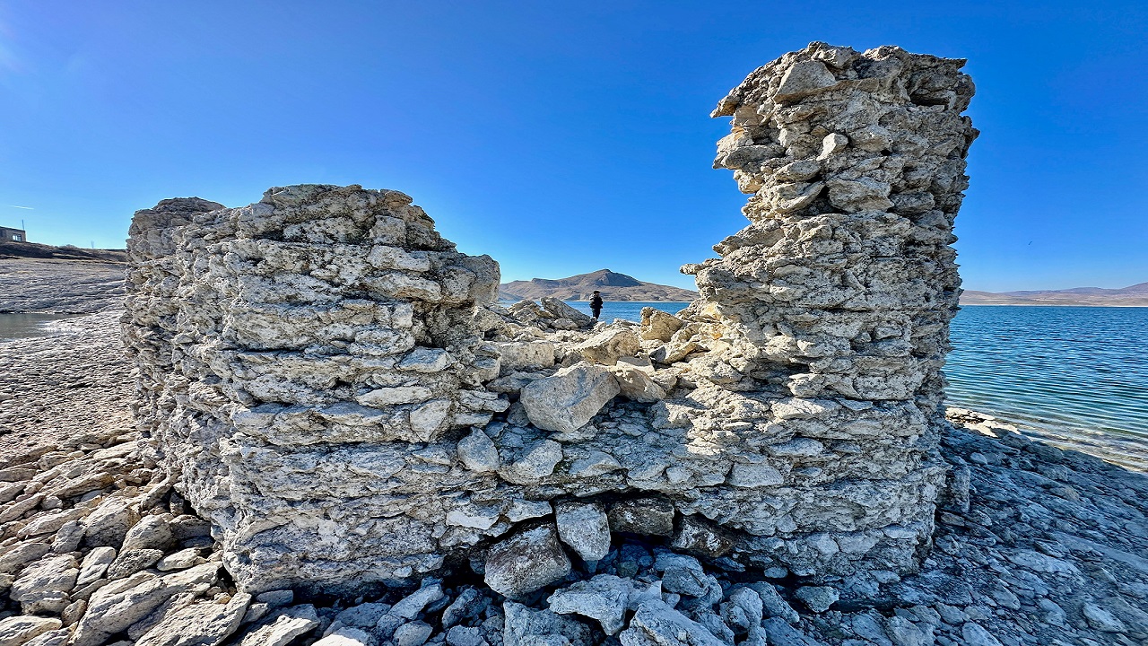 Foto - Tam 2 bin 800 yıllık! 51 sene sonra ilk kez görüldü