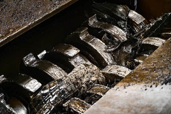 Foto - Tam 2 milyon dönüştürüldü! Atık lastik deyip geçmeyin