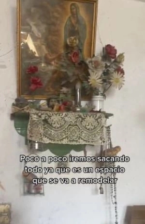 Foto - Tam 20 yıldan bu yana mühürlü olan odaya ilk kez girdiler! Karşılarına ilk çıkan manzara şok etti!