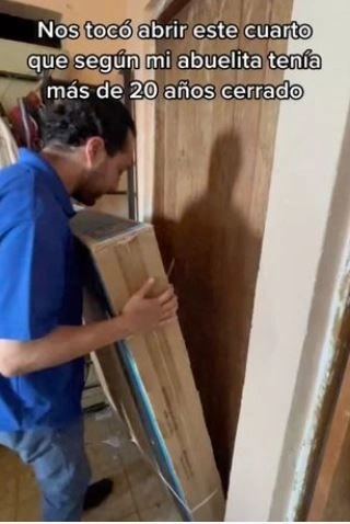 Tam 20 yıldan bu yana mühürlü olan odaya ilk kez girdiler! Karşılarına ilk çıkan manzara şok etti!