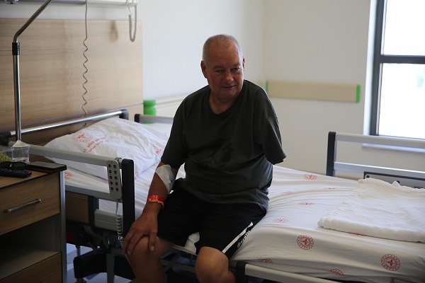 Foto - Tam 20 yıldır ağrı çekiyordu! İngiltere’den gelip Türkiye’de şifa buldu