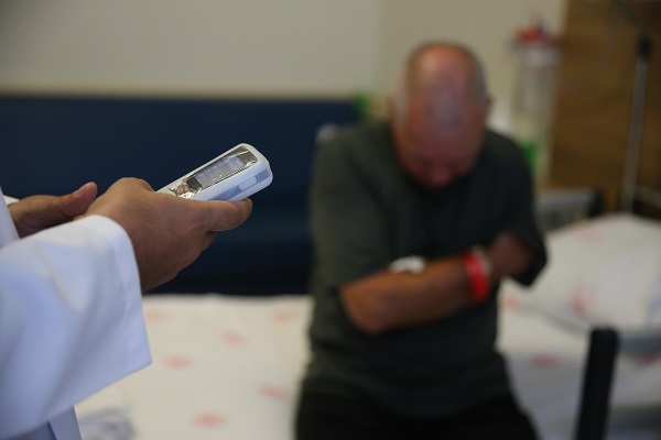 Foto - Tam 20 yıldır ağrı çekiyordu! İngiltere’den gelip Türkiye’de şifa buldu