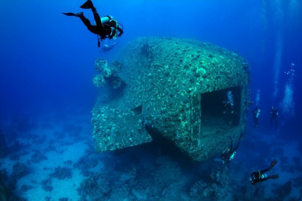 Foto - Tam 23 yıl önce batmıştı! Yüzlerce hacıyı taşıyan o feribotun batığı böyle görüntülendi! Bakın içinden neler çıktı