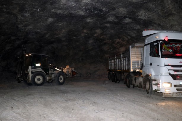 Foto - Tam 300 bin ton! Makinelerle çıkardılar... Adeta hazine
