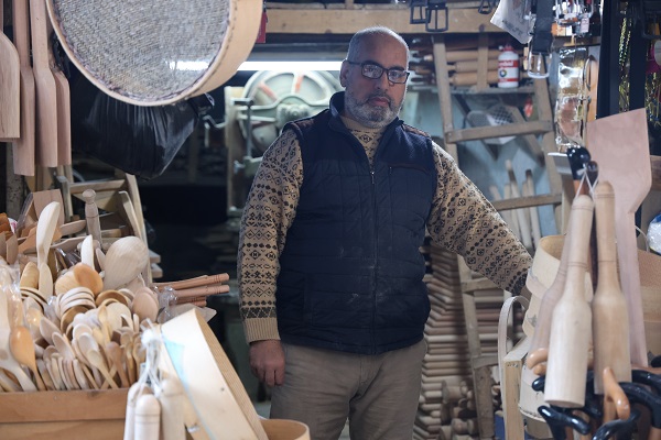 Foto - Tam 40 yıldır geçimini böyle sağlıyor