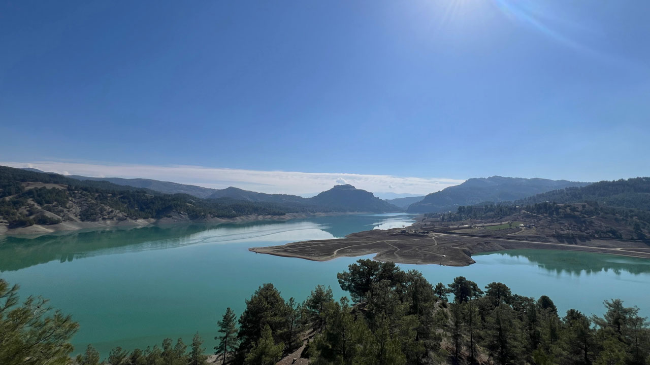 Foto - Tam 42 yıl sonra! Barajın altındaki hayalet köy yeniden ortaya çıktı