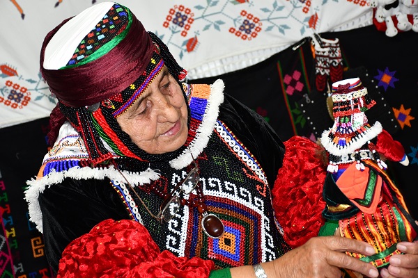 Foto - Tam 46 yıldır bu bebekleri hazırlıyor