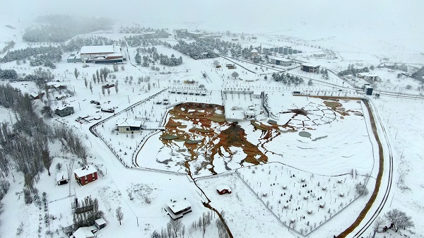 Foto - Tam 48 derece! Burada kar yağar yağmaz eriyor