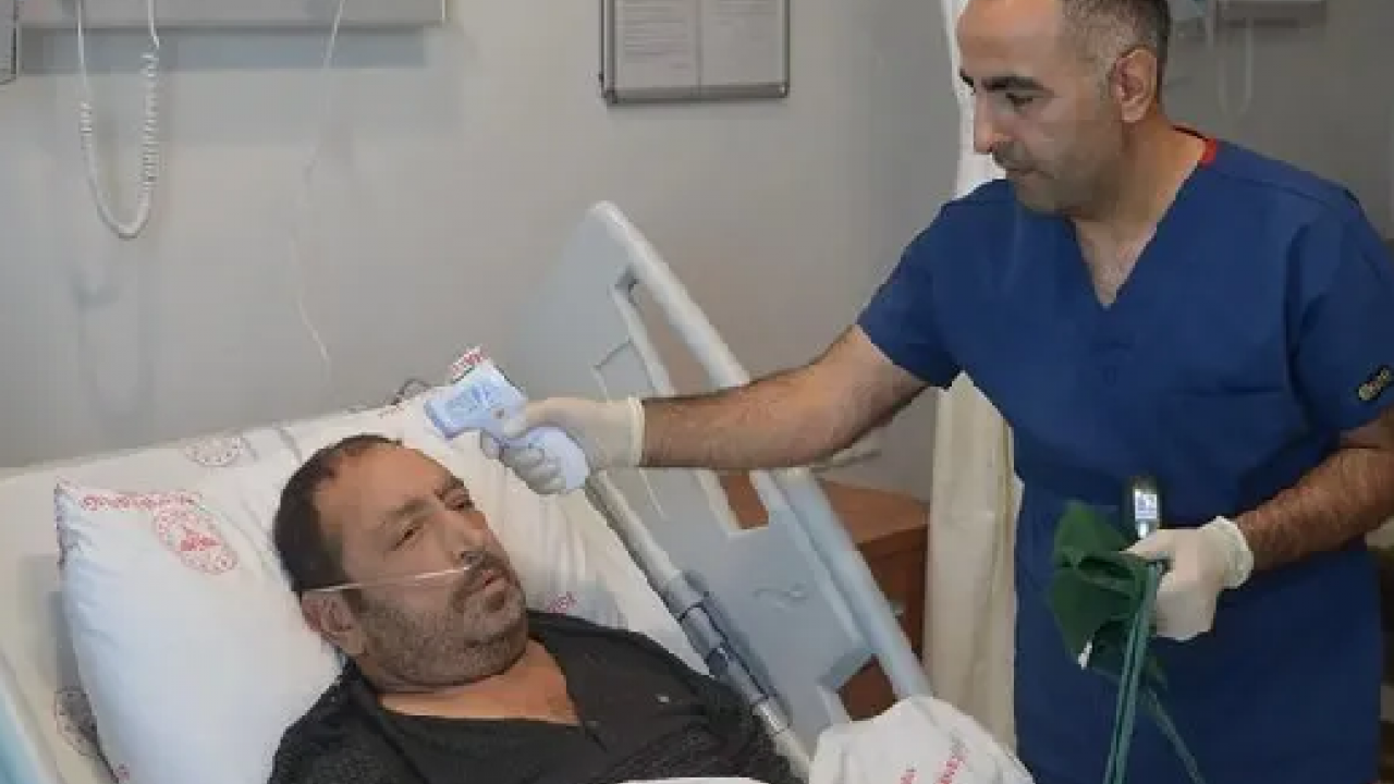 Foto - Tam 6 Kilo ağırlığında! Ameliyatı yapan doktorlar gördüklerine inanamadı, şaşkına döndü